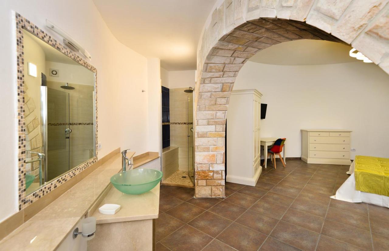 Damavi Suite 2 Torre dell'Orso Exteriör bild