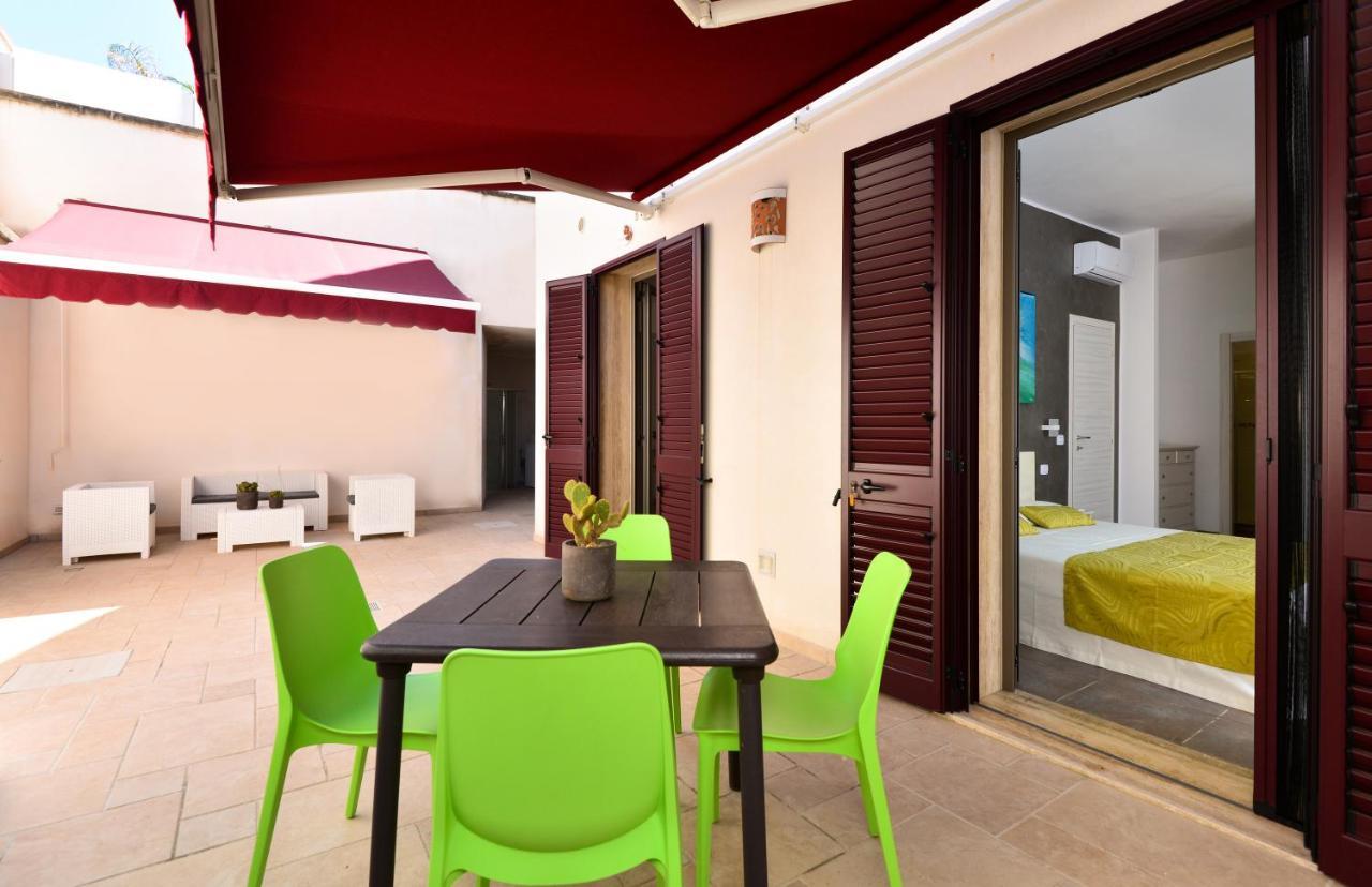 Damavi Suite 2 Torre dell'Orso Exteriör bild