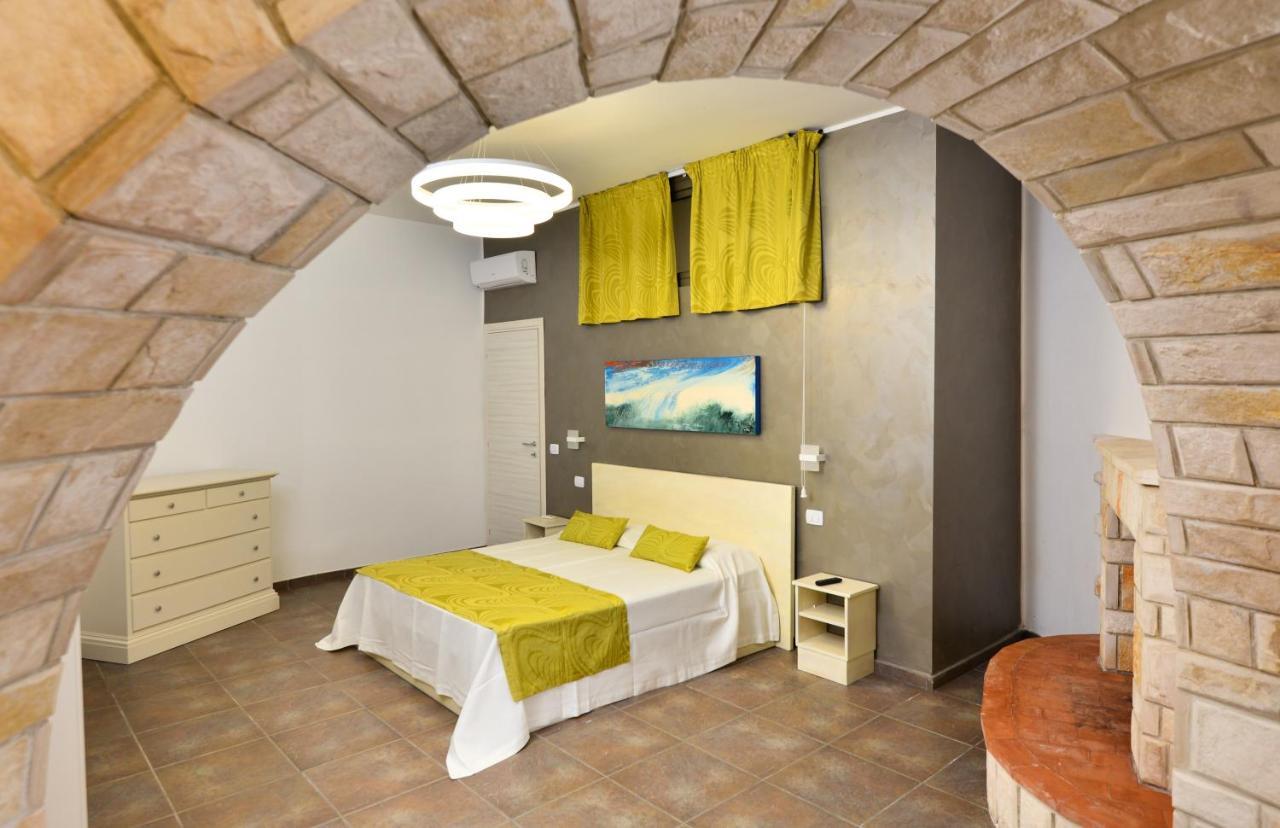 Damavi Suite 2 Torre dell'Orso Exteriör bild